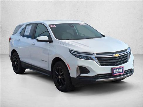 Used 2024 Chevrolet Equinox LT AWD/4WD image 3