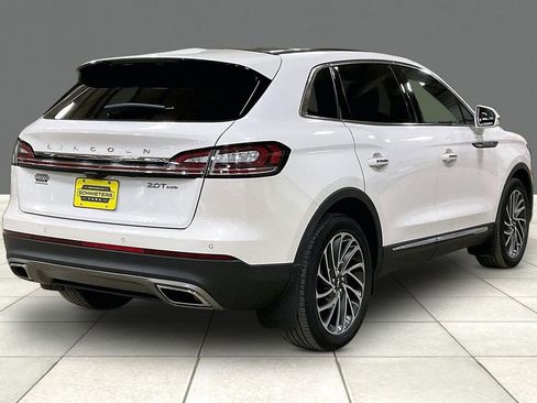 Used 2020 Lincoln Nautilus Reserve image 12