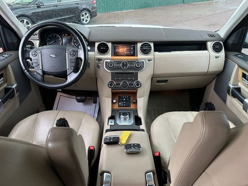 Used 2016 Land Rover LR4 HSE AWD/4WD image 27