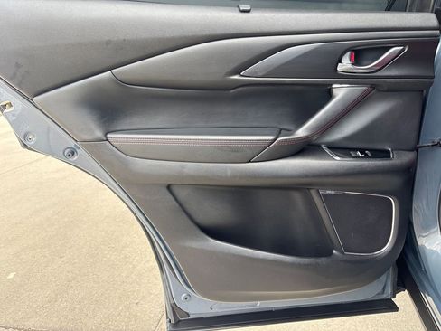 Used 2021 MAZDA CX-9 Carbon Edition image 16