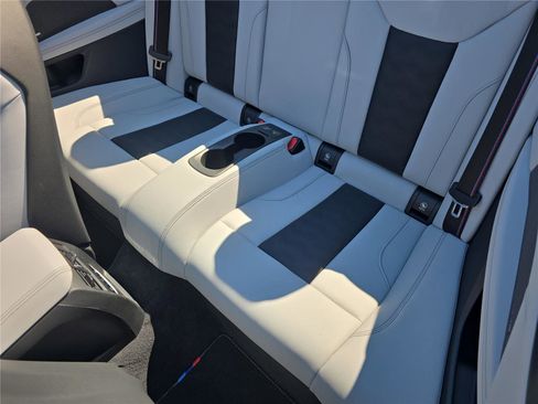 Used 2022 BMW M4 xDrive Competition w/ M Driver's Package image 10