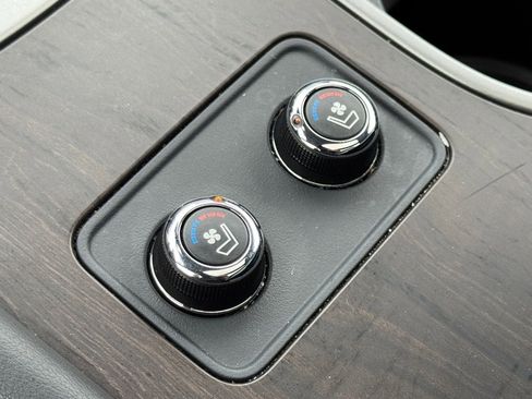 Certified 2024 Nissan Murano Platinum w/ Cargo Package image 22