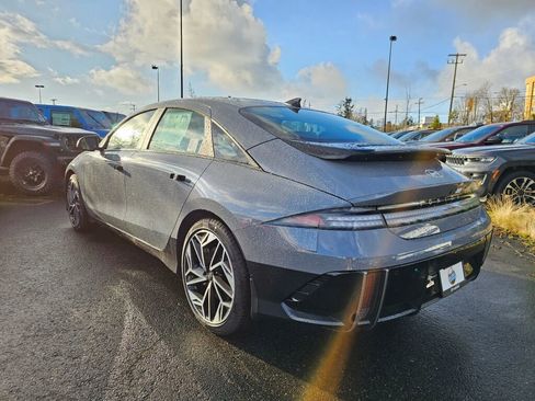 New 2025 Hyundai Ioniq 6 SEL image 5