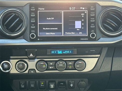 Used 2021 Toyota Tacoma TRD Sport image 13