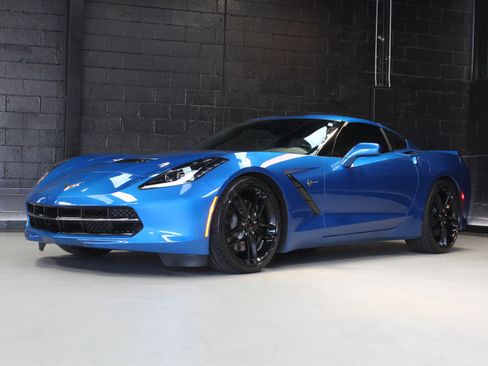 Used 2015 Chevrolet Corvette Stingray Coupe w/ 2LT Preferred Equipment Group image 81