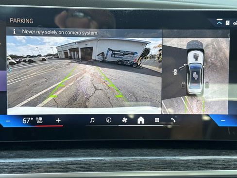 New 2026 BMW 740i w/ Premium Package image 23