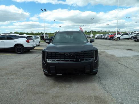 Used 2027 Kia Telluride EX X-Line w/ Towing Package AWD/4WD image 3