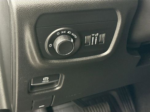 Used 2023 Jeep Grand Cherokee L Laredo w/ Luxury Tech Group I image 14