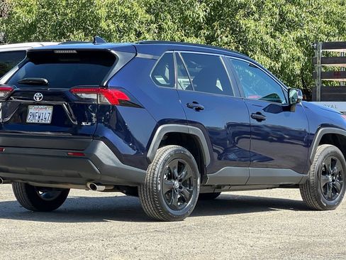 Used 2024 Toyota RAV4 XLE FWD image 4