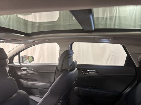 New 2026 Kia Sportage EX w/ EX Panoramic Sunroof Package image 26