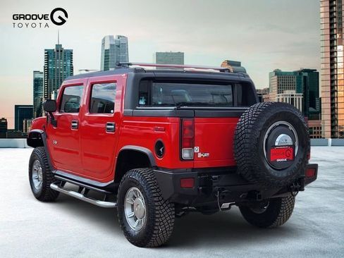 Used 2005 HUMMER H2 SUT w/ Preferred Equipment Group AWD/4WD image 3