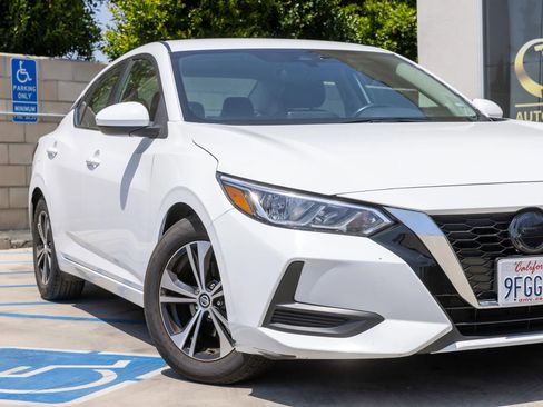 Used 2023 Nissan Sentra SV FWD image 3