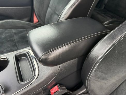 Used 2019 Dodge Durango SRT w/ Premium Interior Group image 25