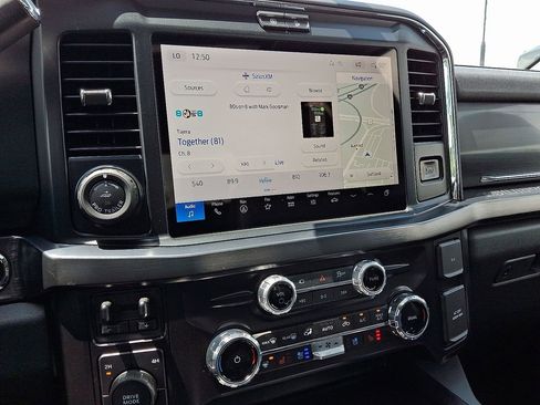 New 2025 Ford F250 Lariat w/ Lariat Ultimate Package image 9