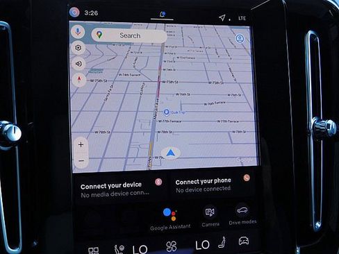 New 2026 Volvo XC40 B5 Ultra w/ Climate Package image 19