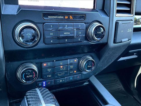 Used 2020 Ford F150 Raptor w/ Equipment Group 802A Luxury image 27