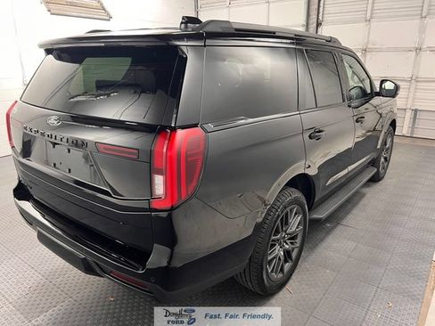 New 2026 Ford Expedition Platinum w/ Stealth Appearance Package AWD/4WD image 11