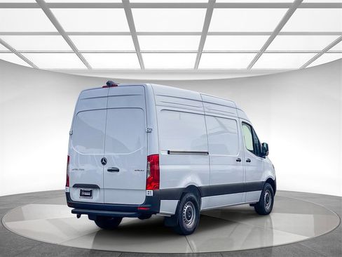 New 2025 Mercedes-Benz Sprinter 2500 image 4