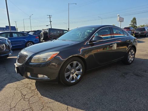 Used 2013 Buick Regal Premium image 2