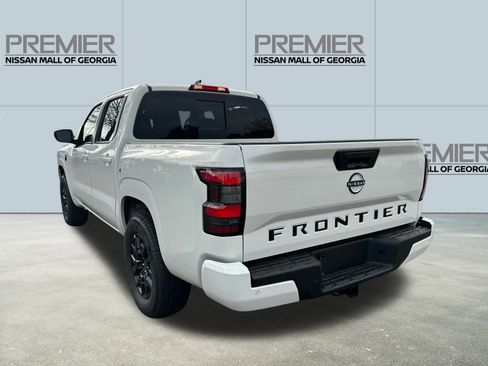 New 2026 Nissan Frontier SV w/ SV Convenience Package RWD image 7