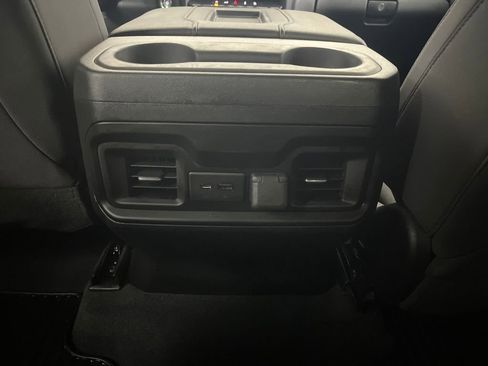 Used 2021 Chevrolet Silverado 1500 LT Trail Boss w/ Bed Protection Package image 29