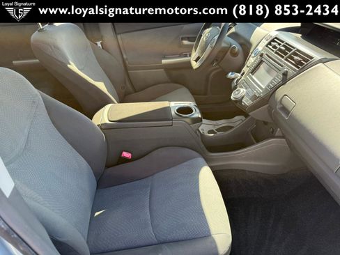 Used 2012 Toyota Prius V Three image 26