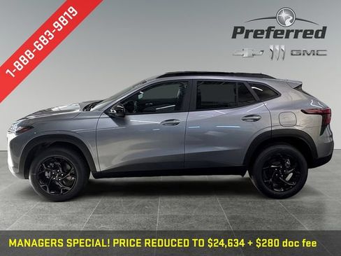 Used 2026 Chevrolet Trax LT w/ Midnight Edition FWD image 12