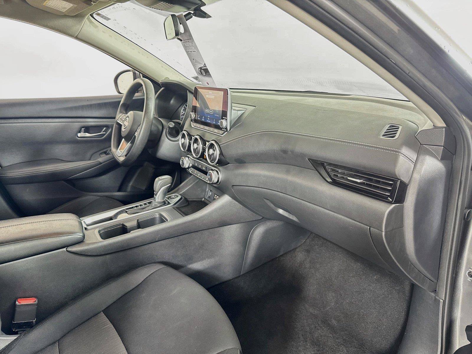Used 2024 Nissan Sentra SV FWD image 26