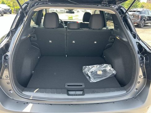 New 2026 Nissan Kicks SV w/ Cold Weather Package FWD image 11
