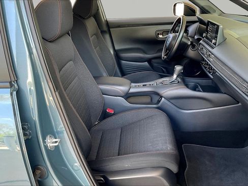 Used 2025 Honda HR-V Sport image 28