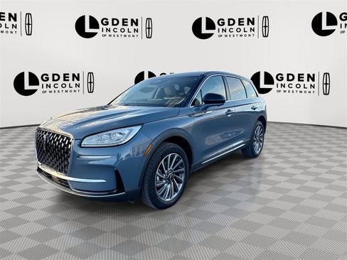 Used 2025 Lincoln Corsair Reserve image 4