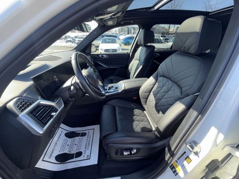 Used 2024 BMW X5 xDrive40i image 13