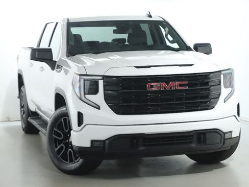 Used 2024 GMC Sierra 1500 Elevation AWD/4WD image 2