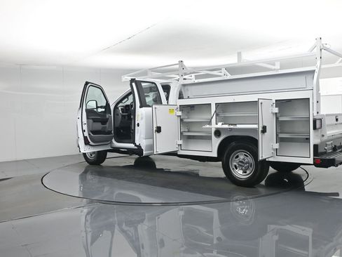 New 2026 Ford F250 XL RWD image 6