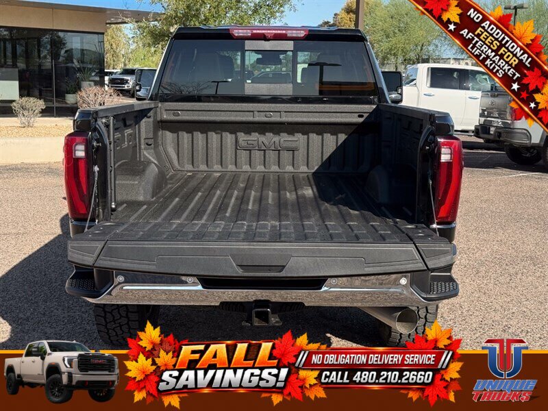 Used 2025 GMC Sierra 2500 SLT w/ SLT Premium Package AWD/4WD image 8