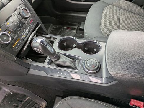 Used 2019 Ford Explorer XLT w/ Class III Trailer Tow Package image 13