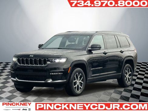 Used 2024 Jeep Grand Cherokee L Limited AWD/4WD image 1