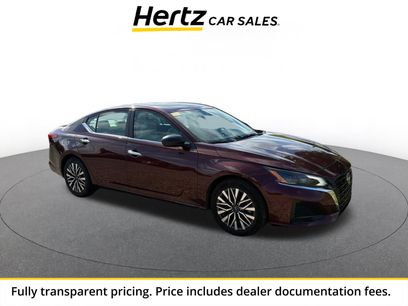 Used 2025 Nissan Altima 2.5 SV