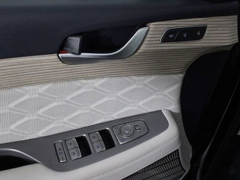 Used 2022 Hyundai Palisade Calligraphy image 20