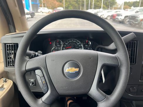 New 2025 Chevrolet Express 2500 Work Van w/ Driver Convenience Package image 6