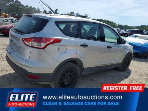 Used 2016 Ford Escape S FWD image 5