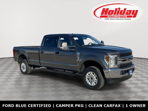 Used 2019 Ford F250 XLT w/ Camper Package image 1