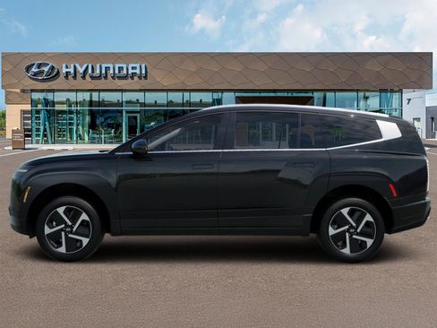 New 2026 Hyundai Ioniq 9 SE AWD/4WD image 5