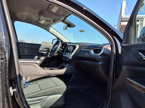 Used 2023 GMC Acadia SLE w/ Driver Convenience Package image 28