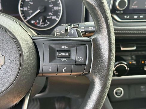 Certified 2021 Nissan Rogue S image 21