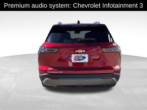 New 2026 Chevrolet Equinox LT w/ Convenience Package II AWD/4WD image 7