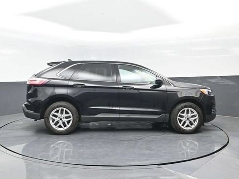 Used 2023 Ford Edge SEL w/ Convenience Package AWD/4WD image 3