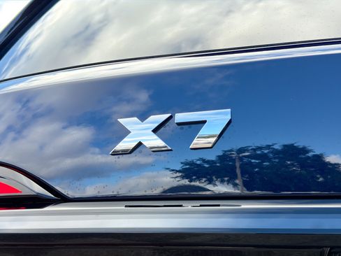 New 2026 BMW X7 M60i image 11