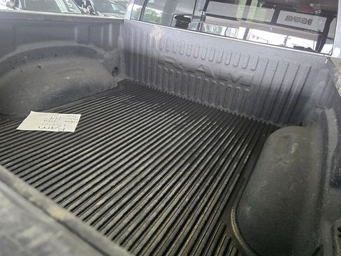 Used 2020 RAM 1500 Big Horn AWD/4WD image 38