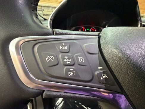 Used 2021 Chevrolet Equinox LT AWD/4WD image 22